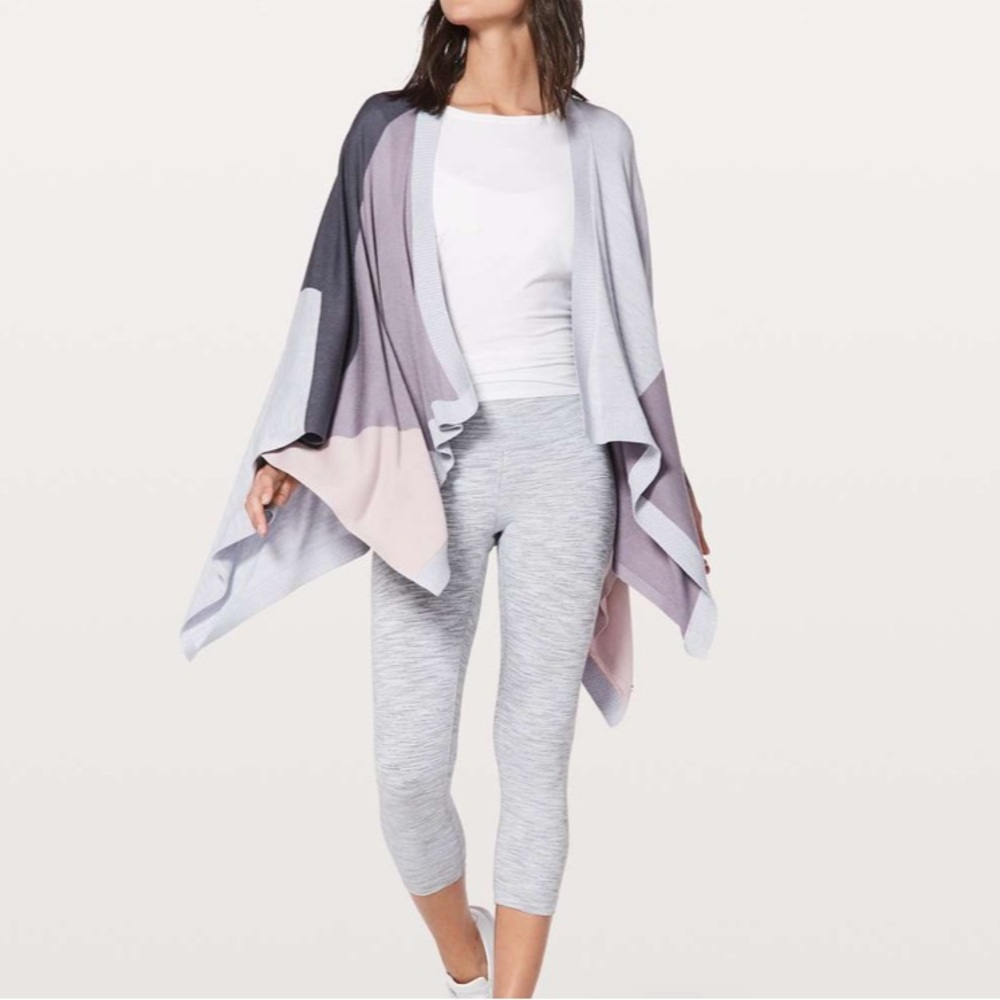 Lululemon Hatha Wrap Colorblock Silk Blend W9BDPS Porcelain Pink Silver Fox